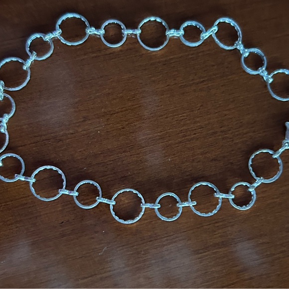Elegant Silver Chain Anklet - Picture 2 of 4